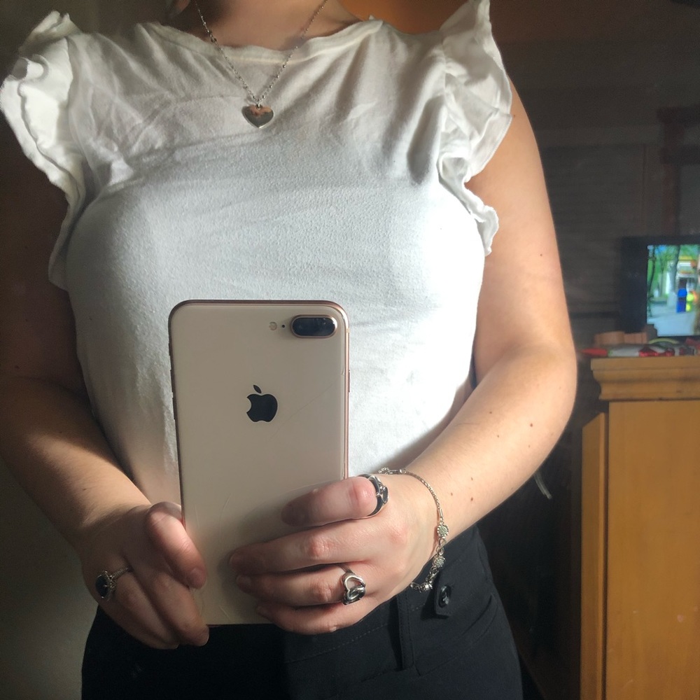 Ruffled sleeve blouse